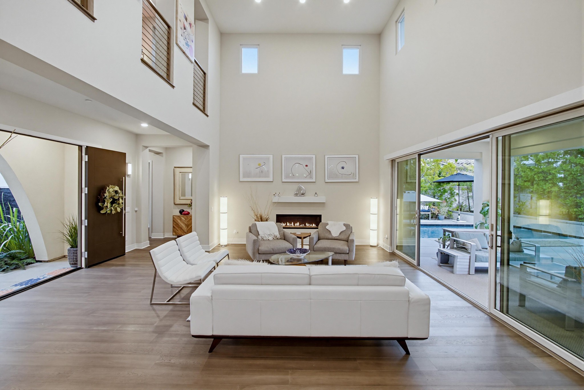 Virtual tour photo 6 of 37 for 6431 Meadowbrush Cir