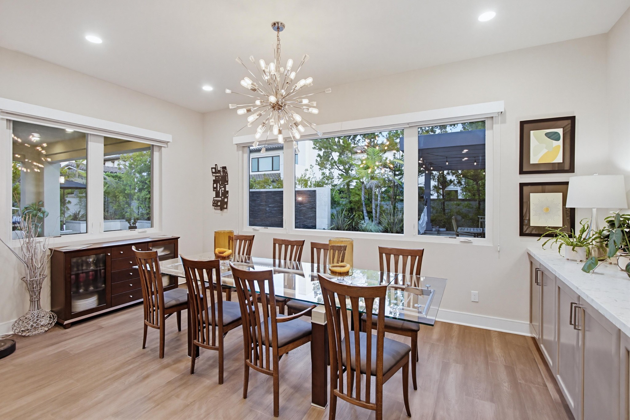 Virtual tour photo 12 of 37 for 6431 Meadowbrush Cir