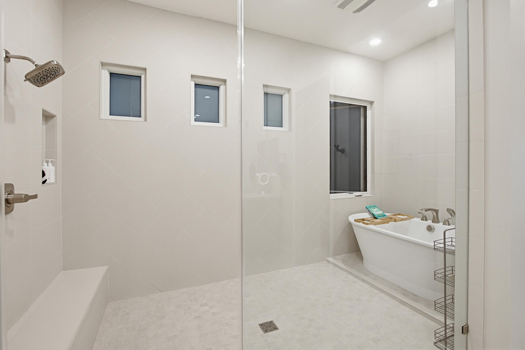 Virtual tour photo 15 of 37 for 6431 Meadowbrush Cir