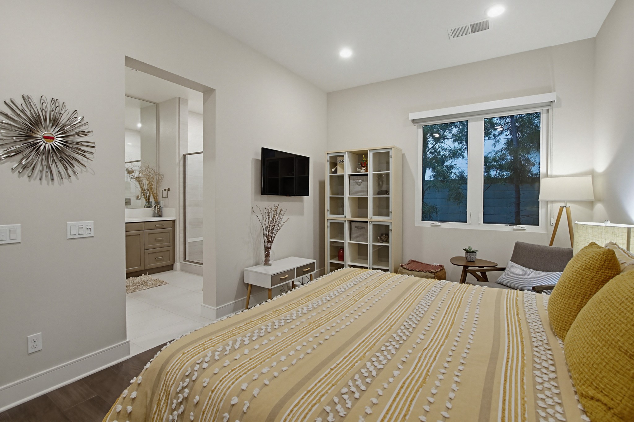 Virtual tour photo 95 of 146 for 6431 Meadowbrush Cir