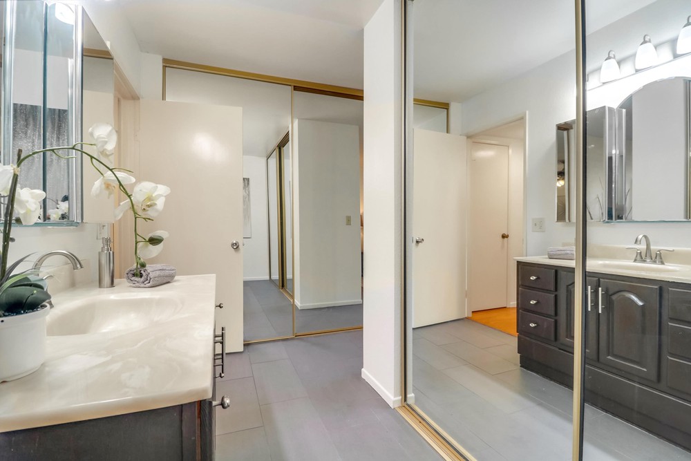 Virtual tour photo 32 of 56 for 6373 Rancho Mission Rd UNIT 4