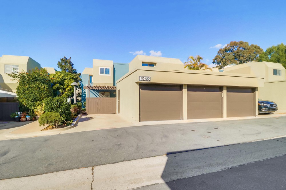 Virtual tour photo 51 of 56 for 6373 Rancho Mission Rd UNIT 4