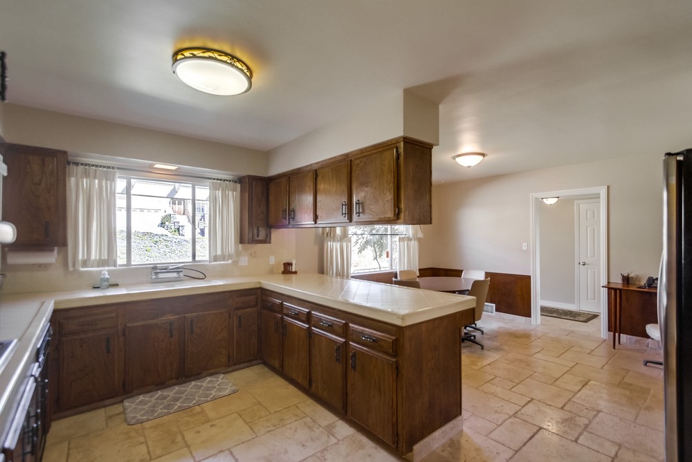 Virtual tour photo 21 of 55 for 6377 Rockhurst Dr