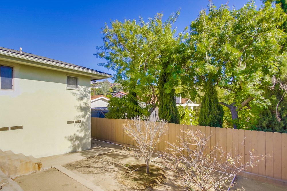 Virtual tour photo 54 of 55 for 6377 Rockhurst Dr