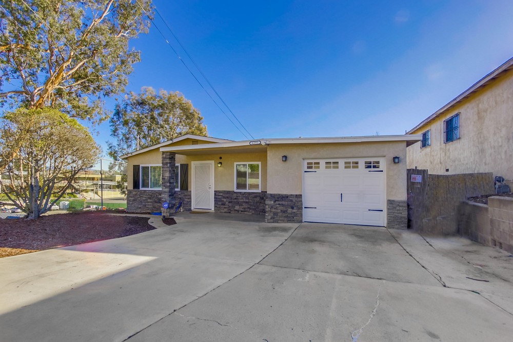 Virtual tour photo 4 of 33 for 6395 Broadway