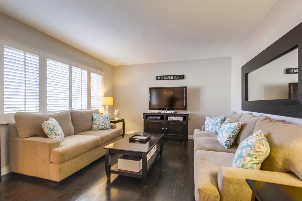 Virtual tour photo 8 of 33 for 6395 Broadway