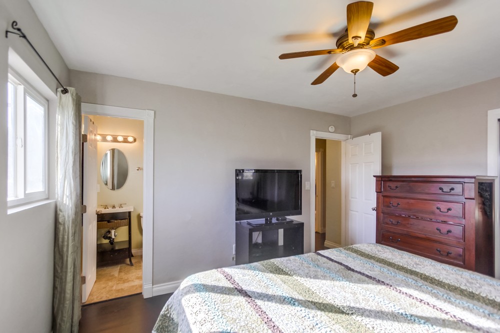 Virtual tour photo 19 of 33 for 6395 Broadway