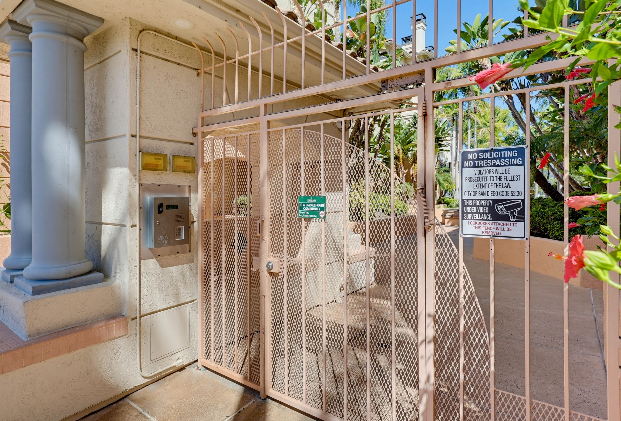 Virtual tour photo 7 of 113 for 640 Camino De La Reina #1115
