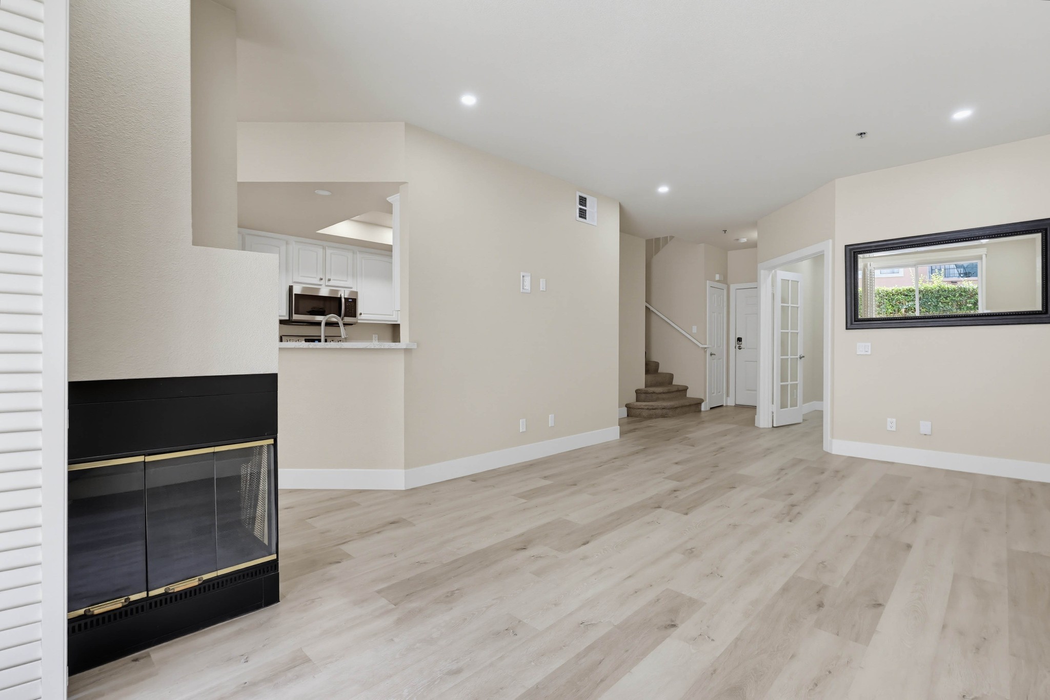 Virtual tour photo 27 of 113 for 640 Camino De La Reina #1115