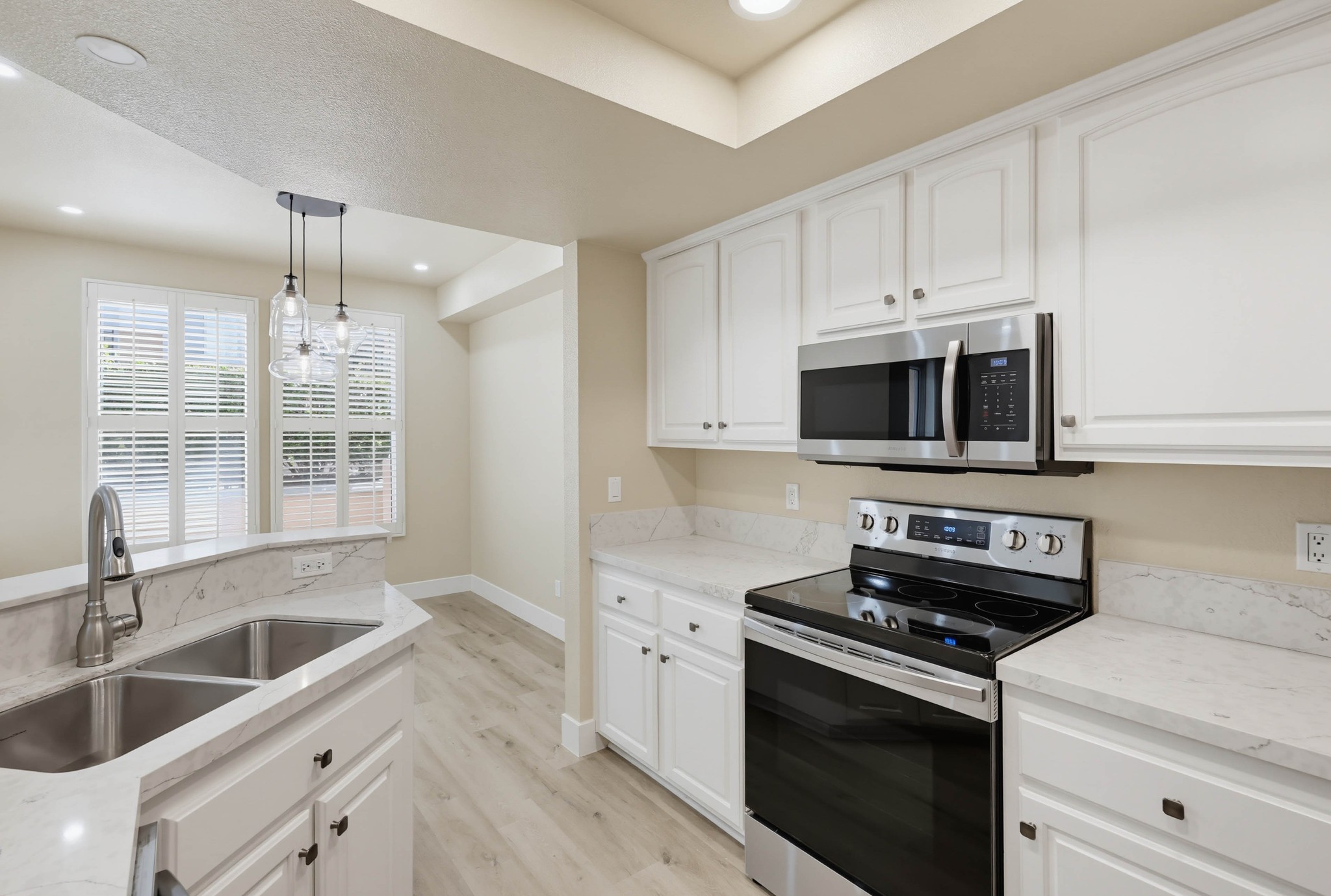 Virtual tour photo 41 of 113 for 640 Camino De La Reina #1115