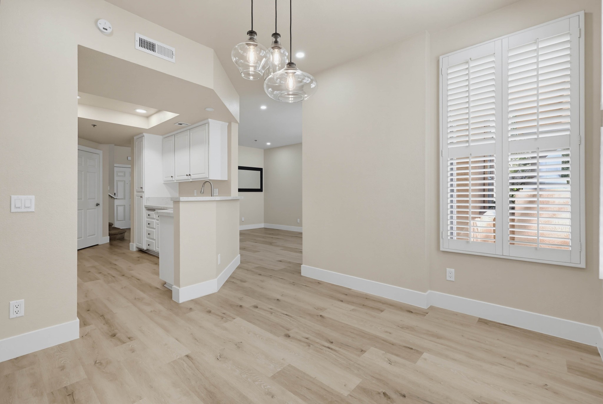 Virtual tour photo 48 of 113 for 640 Camino De La Reina #1115