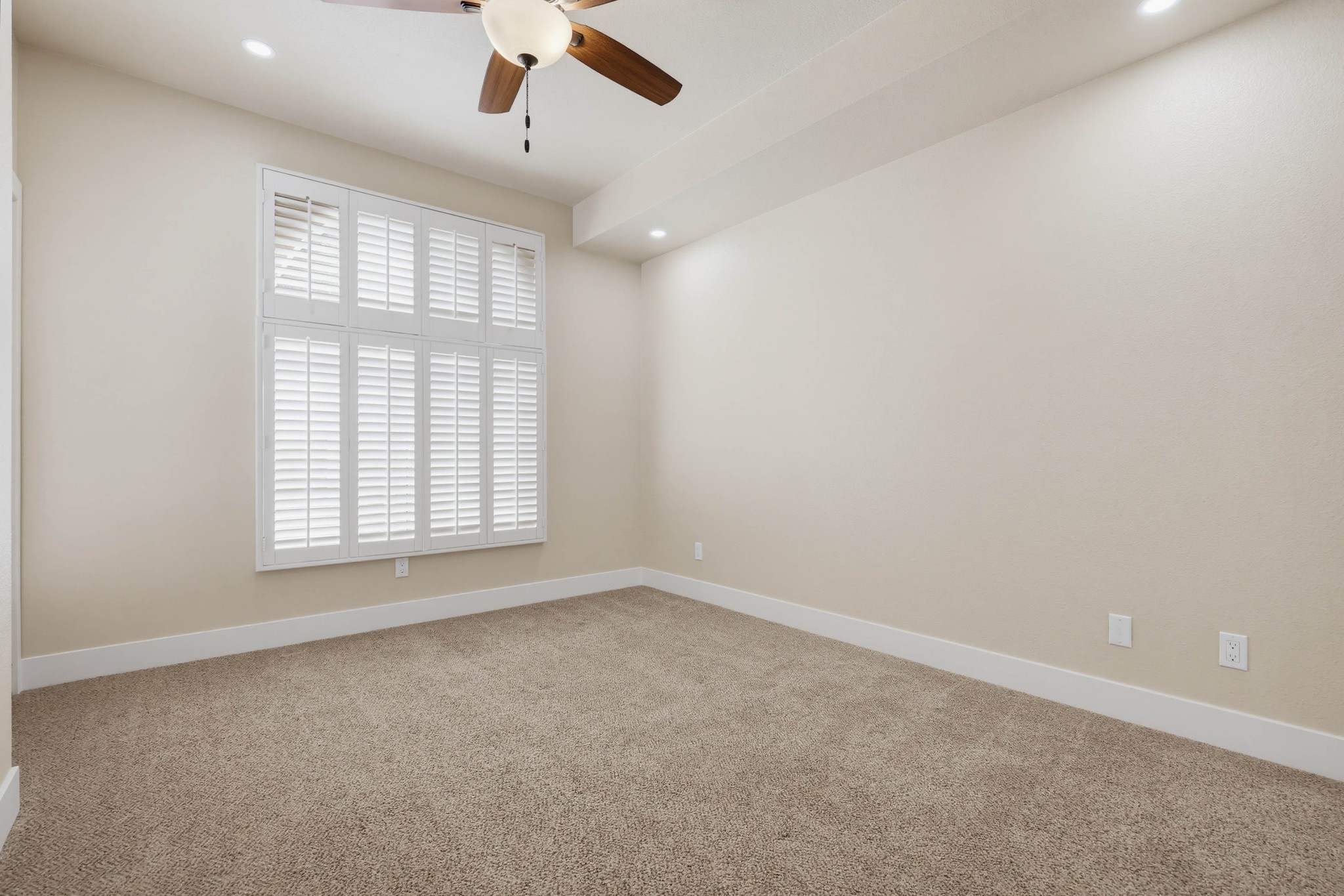 Virtual tour photo 61 of 113 for 640 Camino De La Reina #1115
