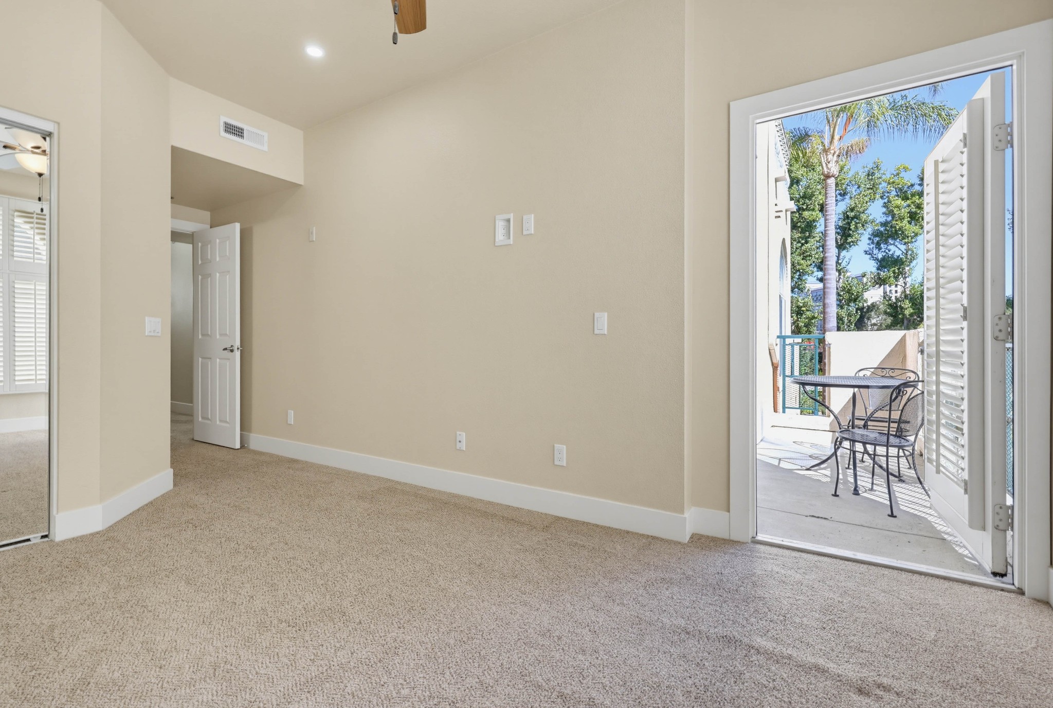 Virtual tour photo 65 of 113 for 640 Camino De La Reina #1115