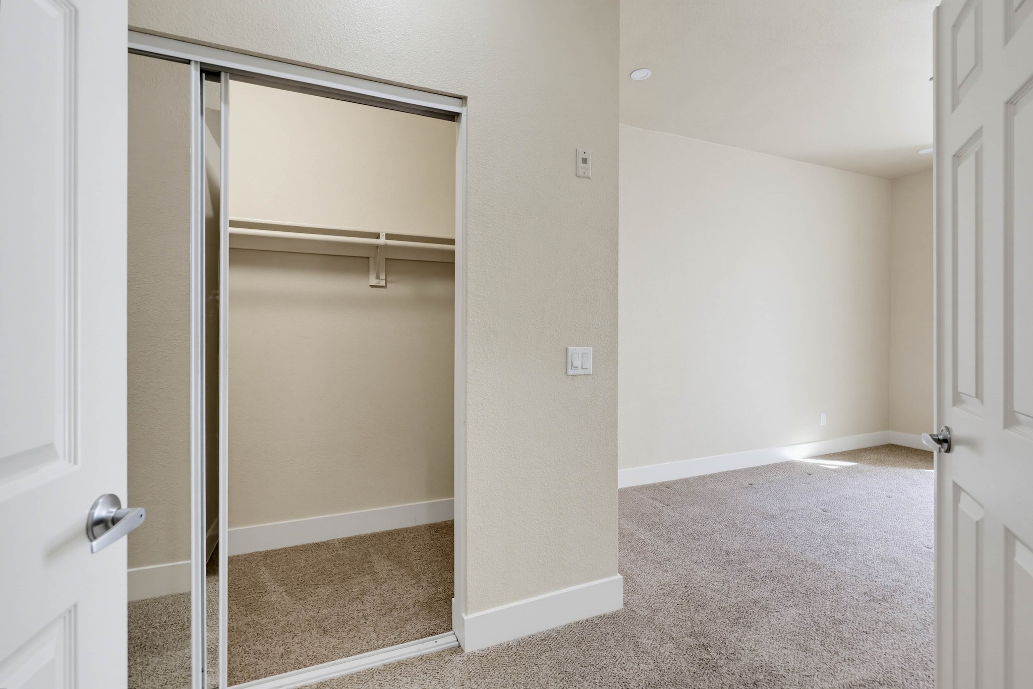 Virtual tour photo 66 of 113 for 640 Camino De La Reina #1115