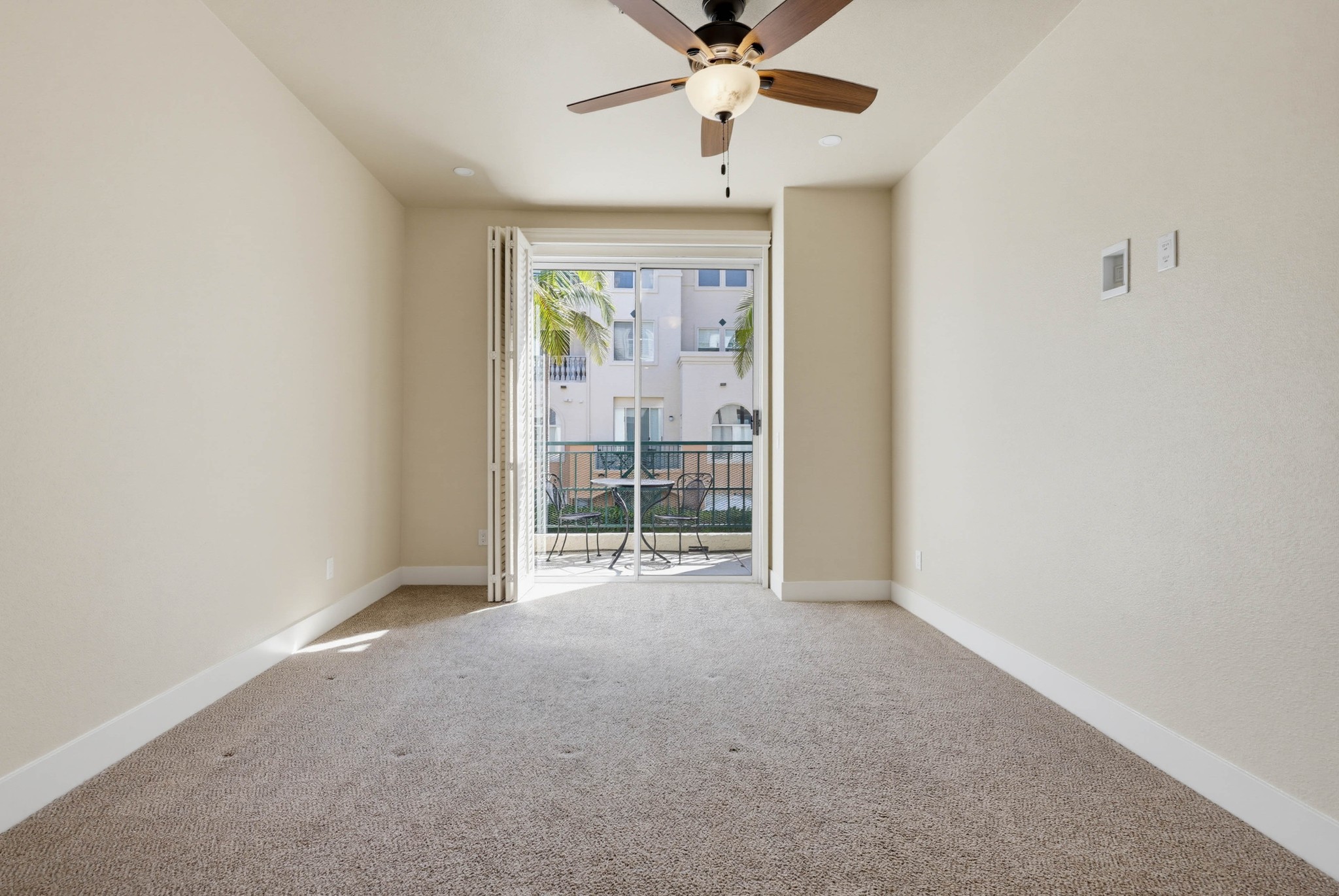 Virtual tour photo 68 of 113 for 640 Camino De La Reina #1115