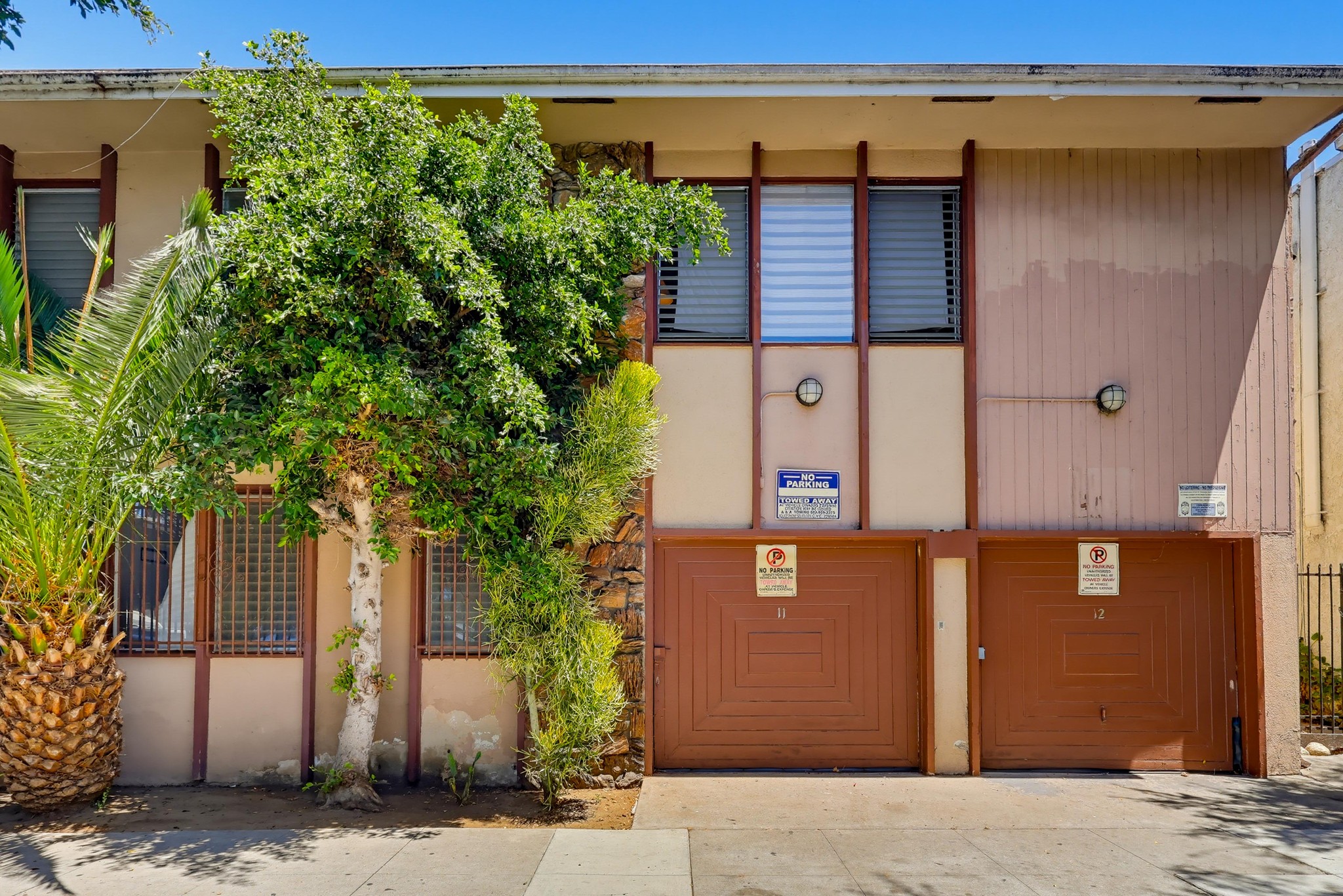 Virtual tour photo 37 of 38 for 640 Elm Ave Apt 5