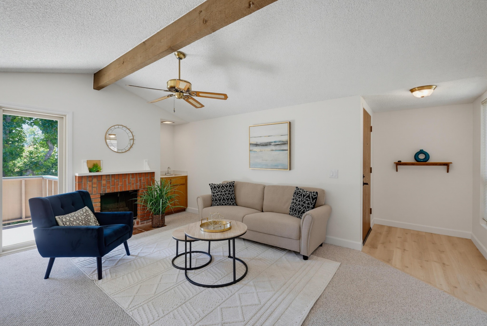 Virtual tour photo 10 of 63 for 640 N Brea Blvd