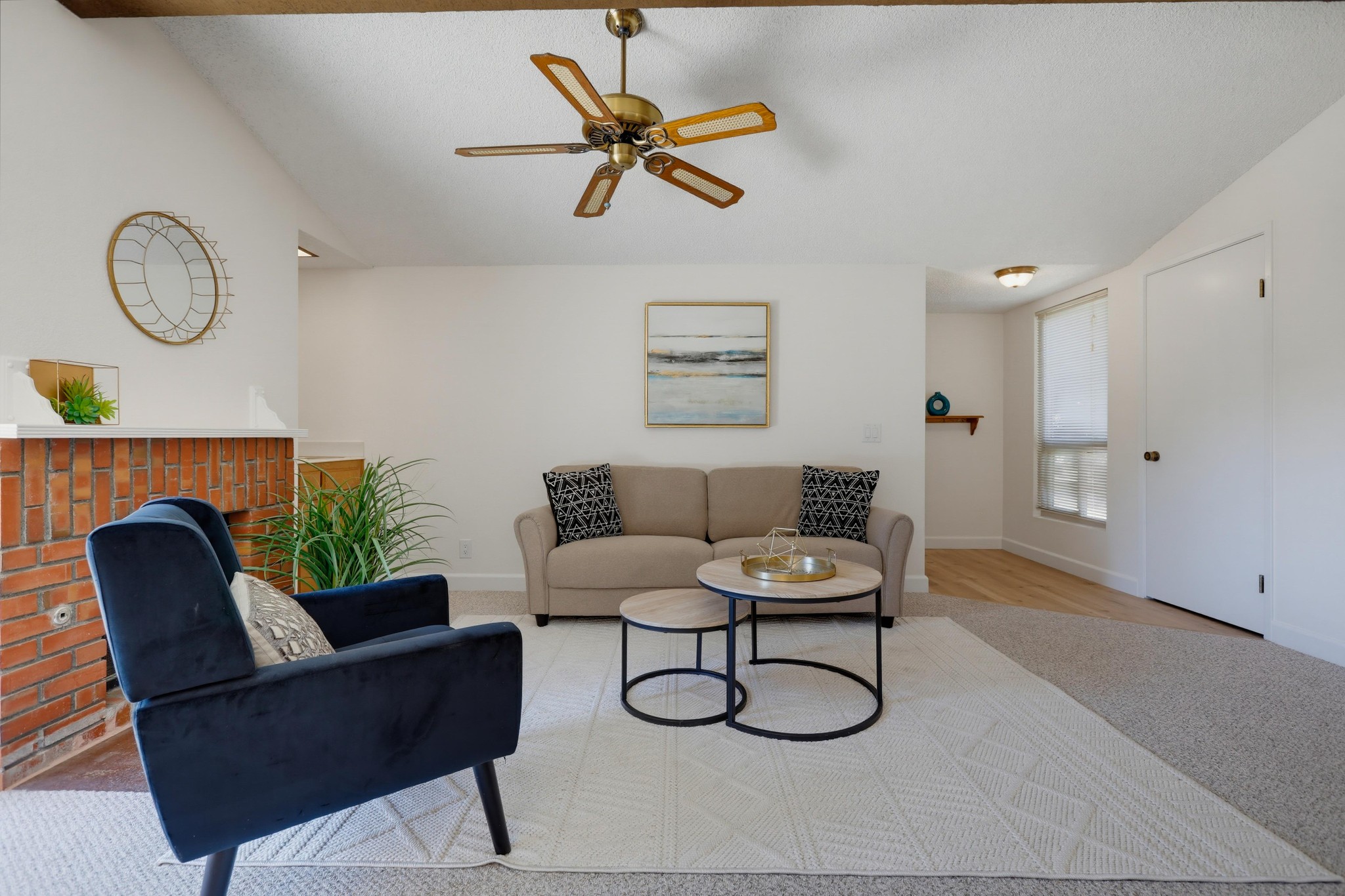 Virtual tour photo 11 of 63 for 640 N Brea Blvd