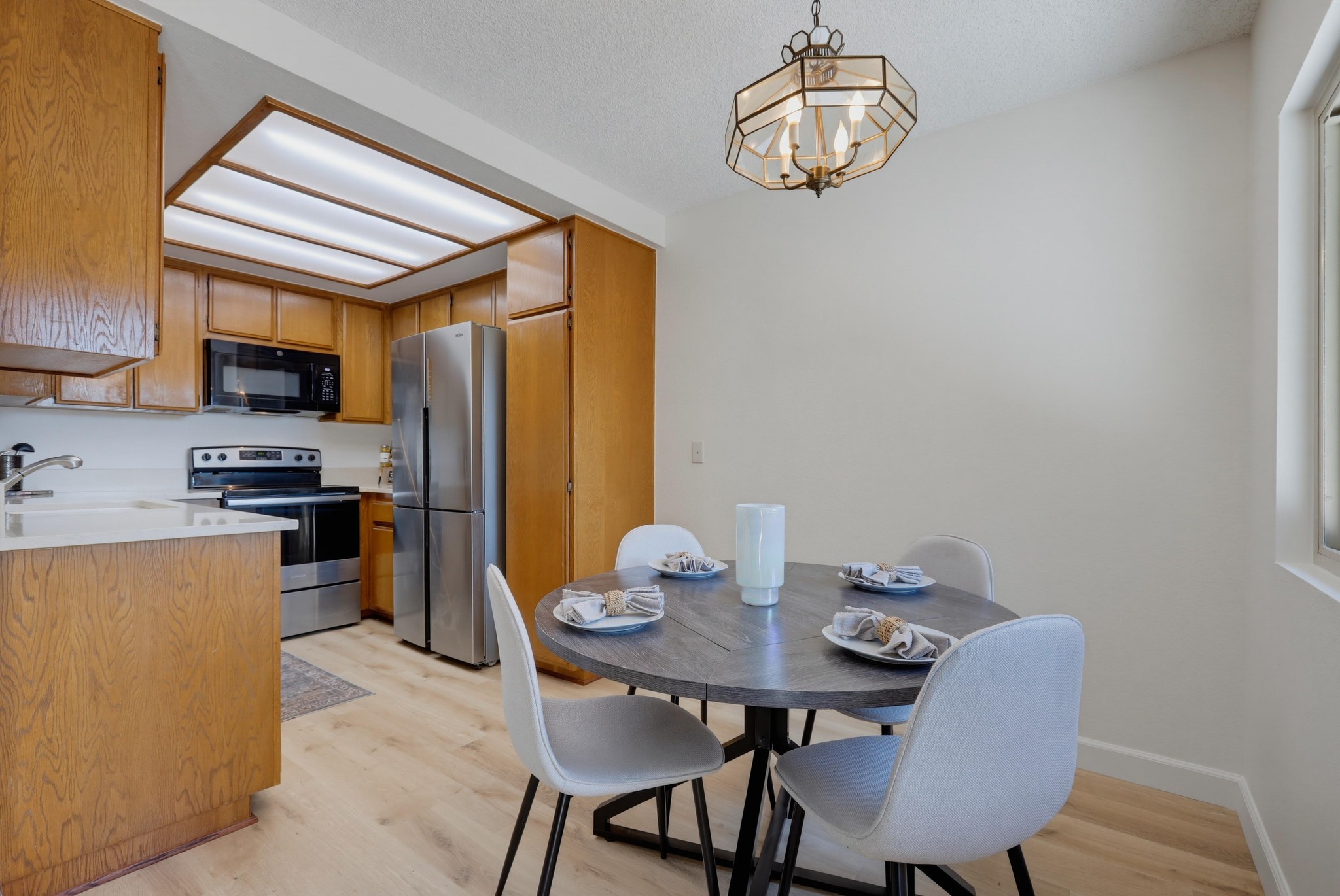 Virtual tour photo 17 of 63 for 640 N Brea Blvd