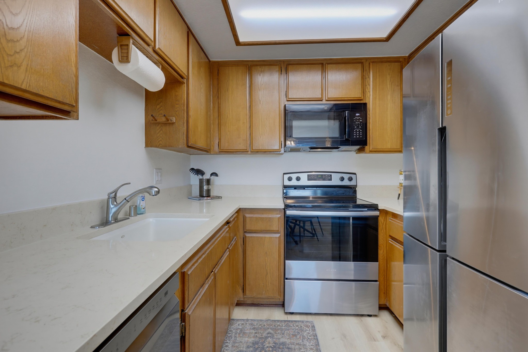 Virtual tour photo 21 of 63 for 640 N Brea Blvd