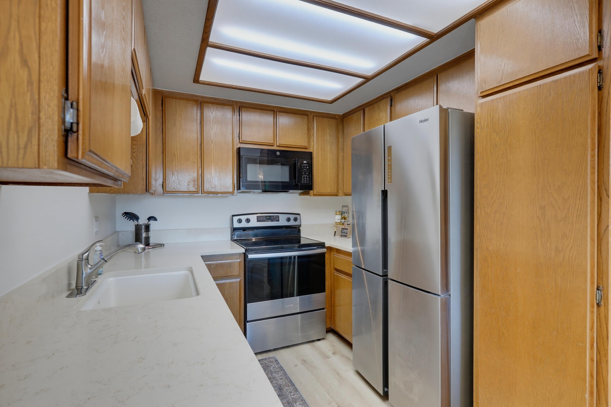 Virtual tour photo 22 of 63 for 640 N Brea Blvd