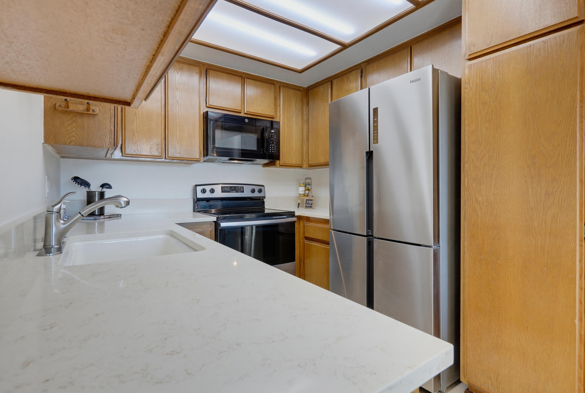 Virtual tour photo 24 of 63 for 640 N Brea Blvd