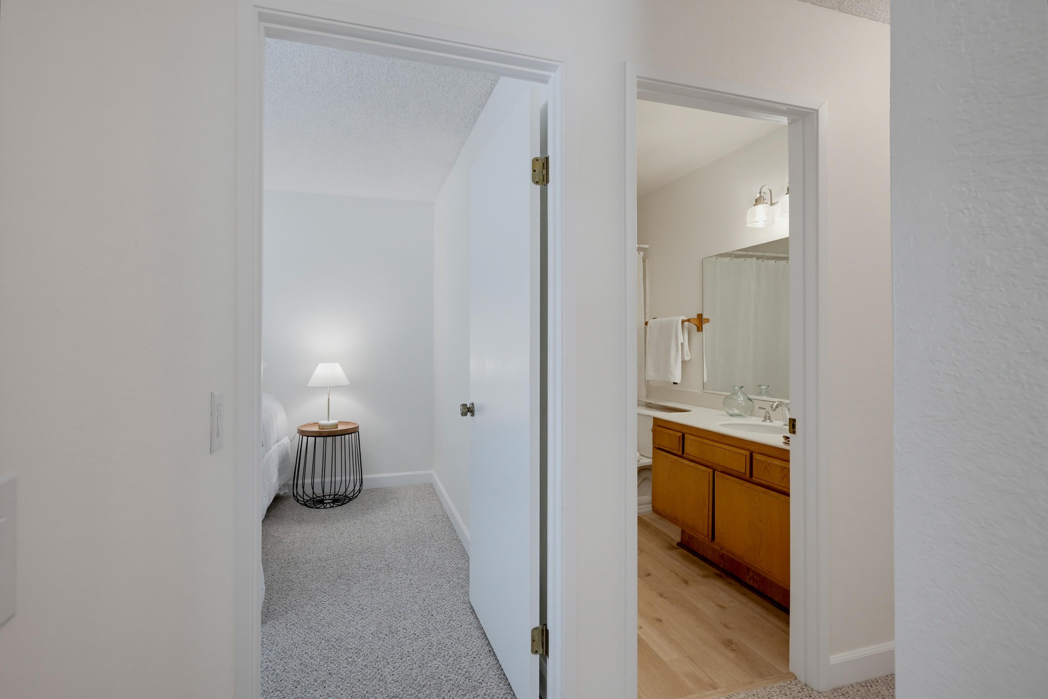 Virtual tour photo 25 of 63 for 640 N Brea Blvd