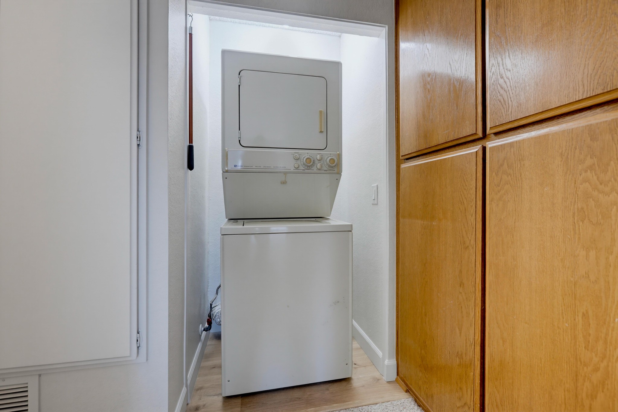 Virtual tour photo 33 of 63 for 640 N Brea Blvd