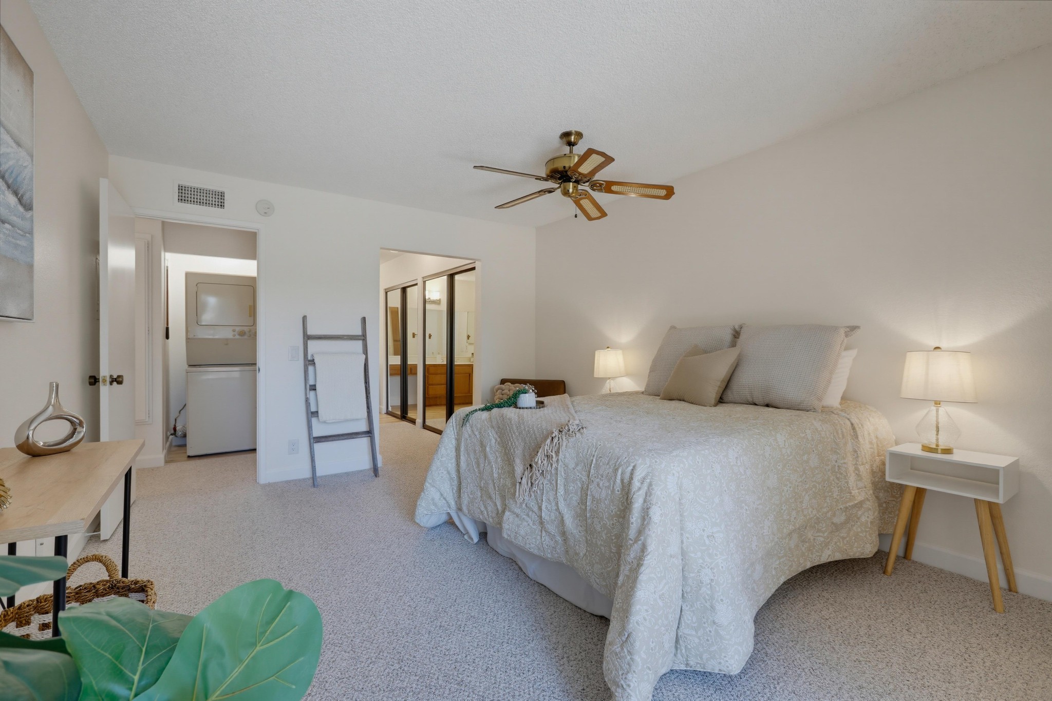 Virtual tour photo 40 of 63 for 640 N Brea Blvd
