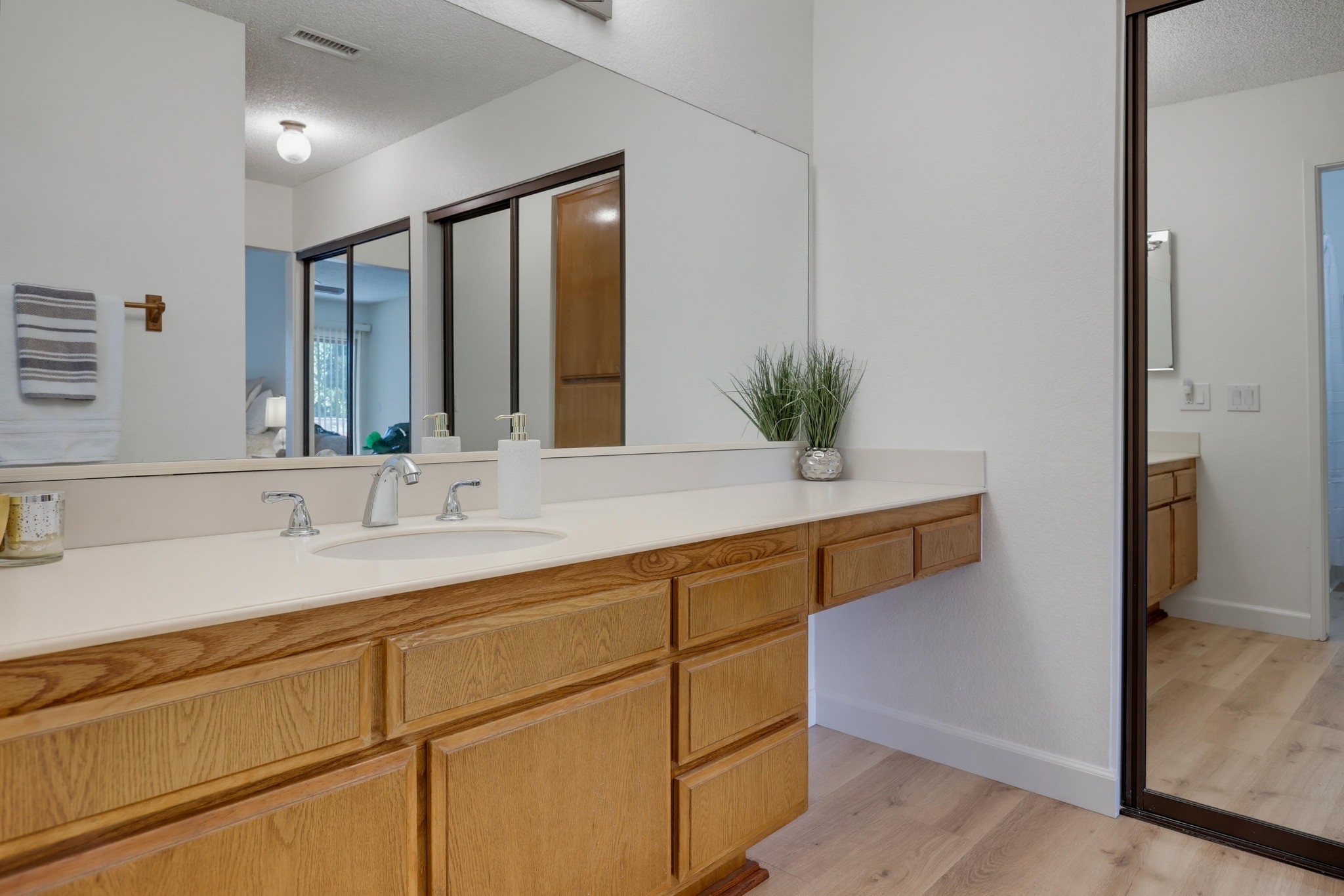 Virtual tour photo 46 of 63 for 640 N Brea Blvd