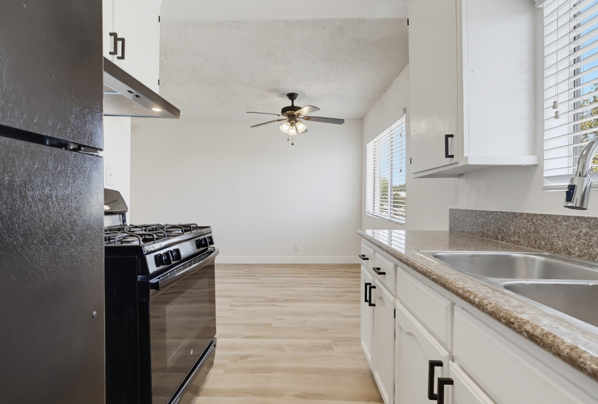 Virtual tour photo 22 of 42 for 6407 10th Ave