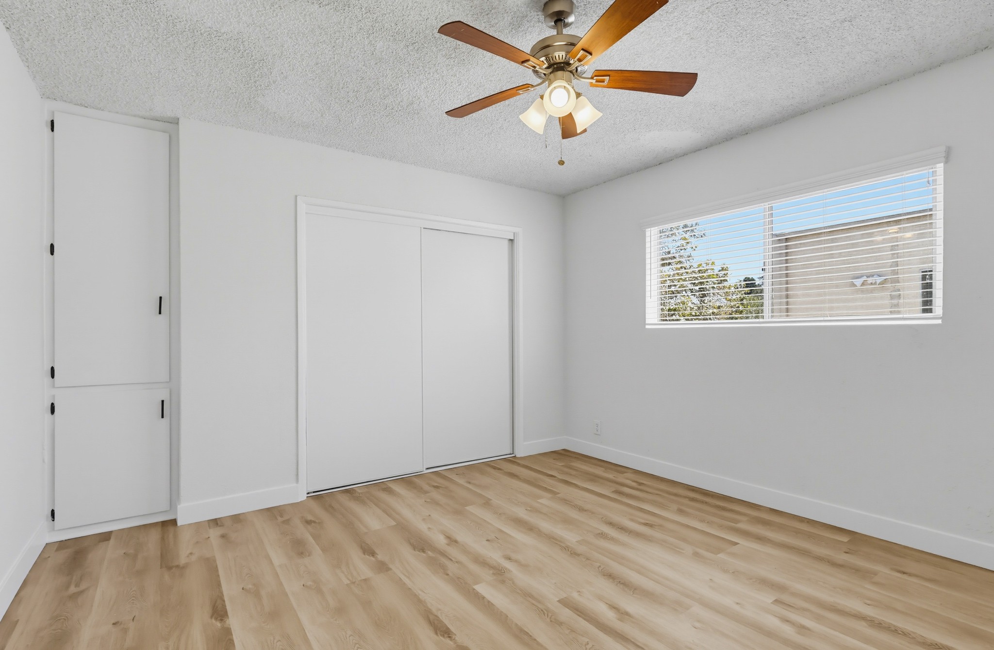 Virtual tour photo 33 of 42 for 6407 10th Ave