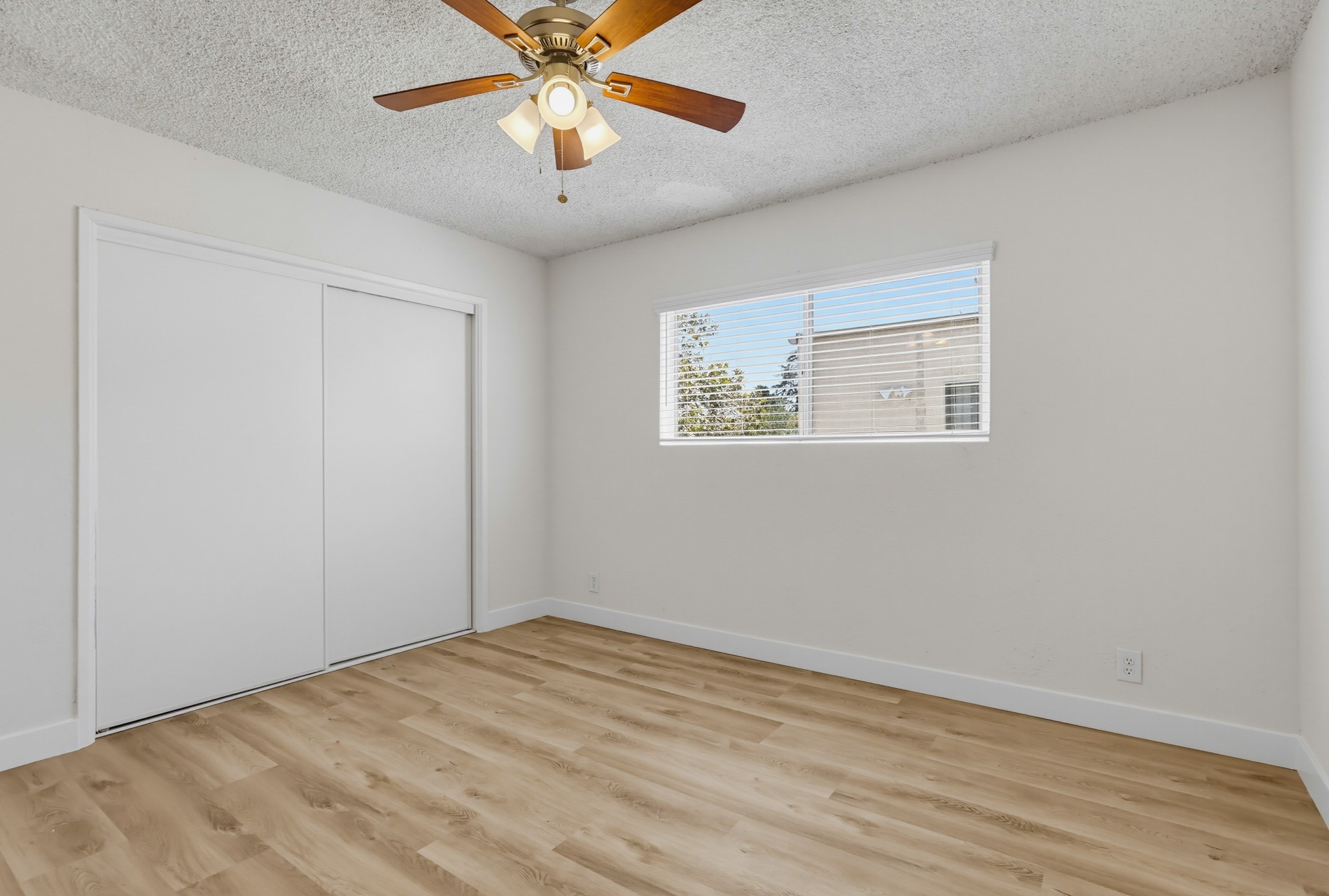 Virtual tour photo 36 of 42 for 6407 10th Ave