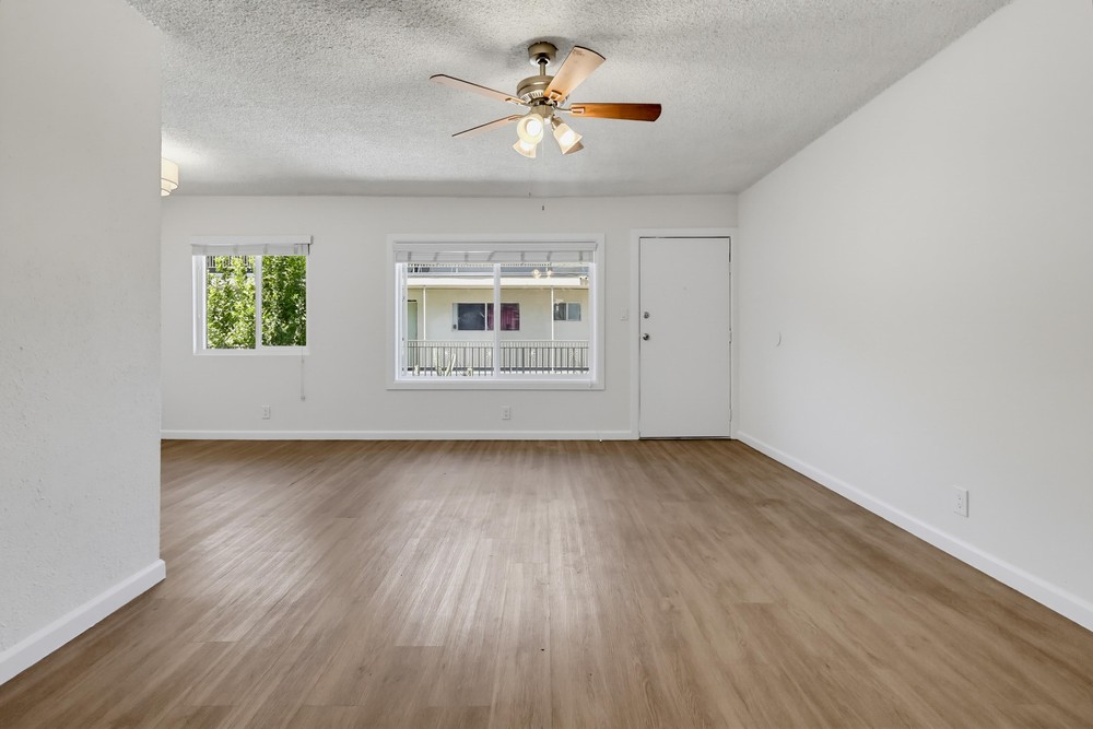 Virtual tour photo 10 of 40 for 6407 10th Ave
