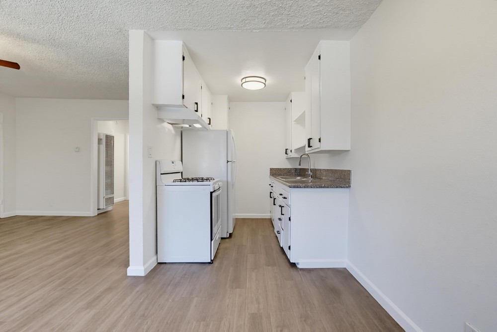 Virtual tour photo 14 of 40 for 6407 10th Ave