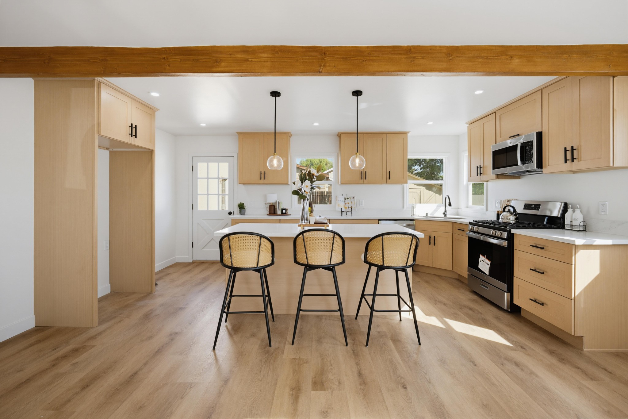 Virtual tour photo 16 of 44 for 641 Plaza Serena