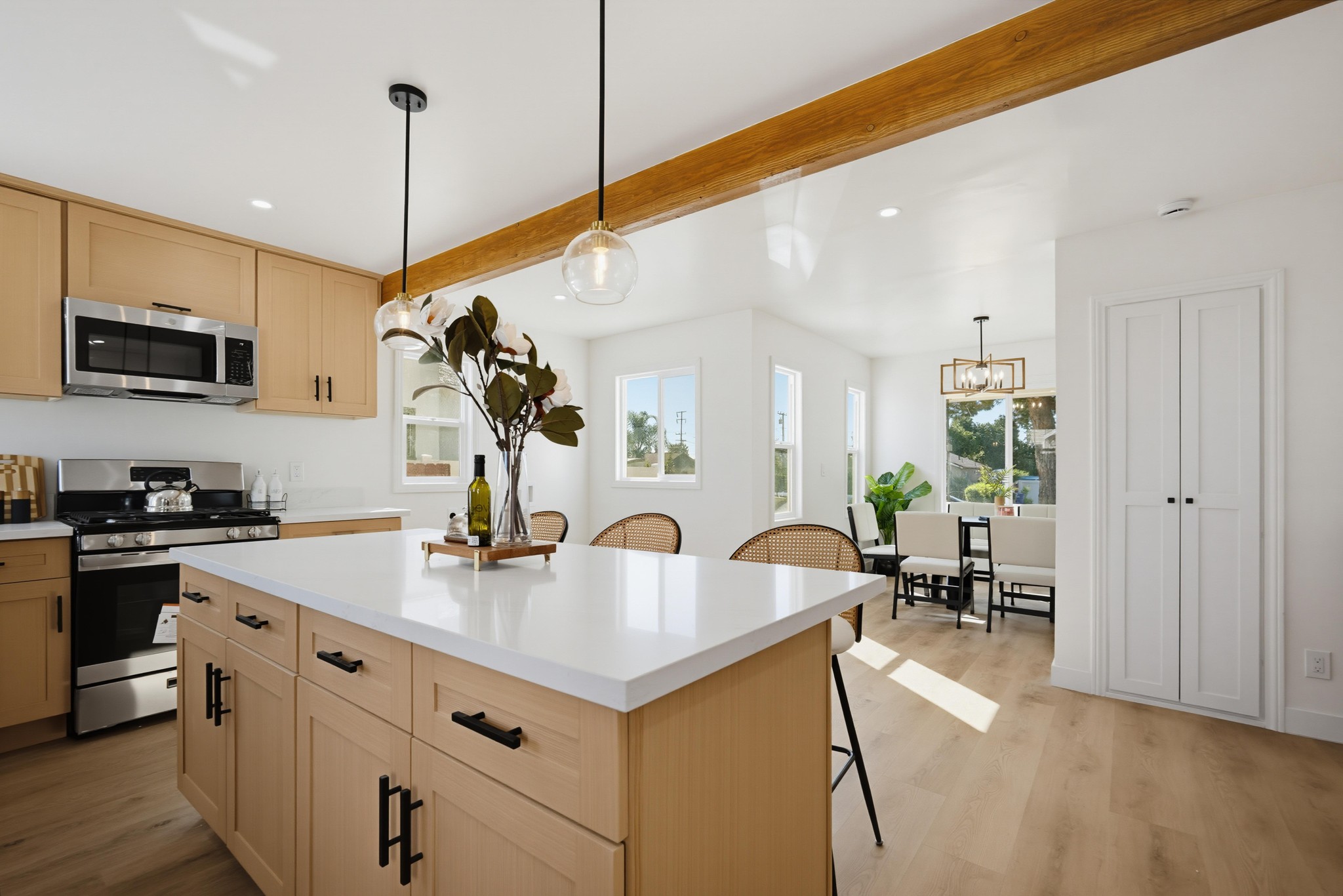 Virtual tour photo 23 of 44 for 641 Plaza Serena