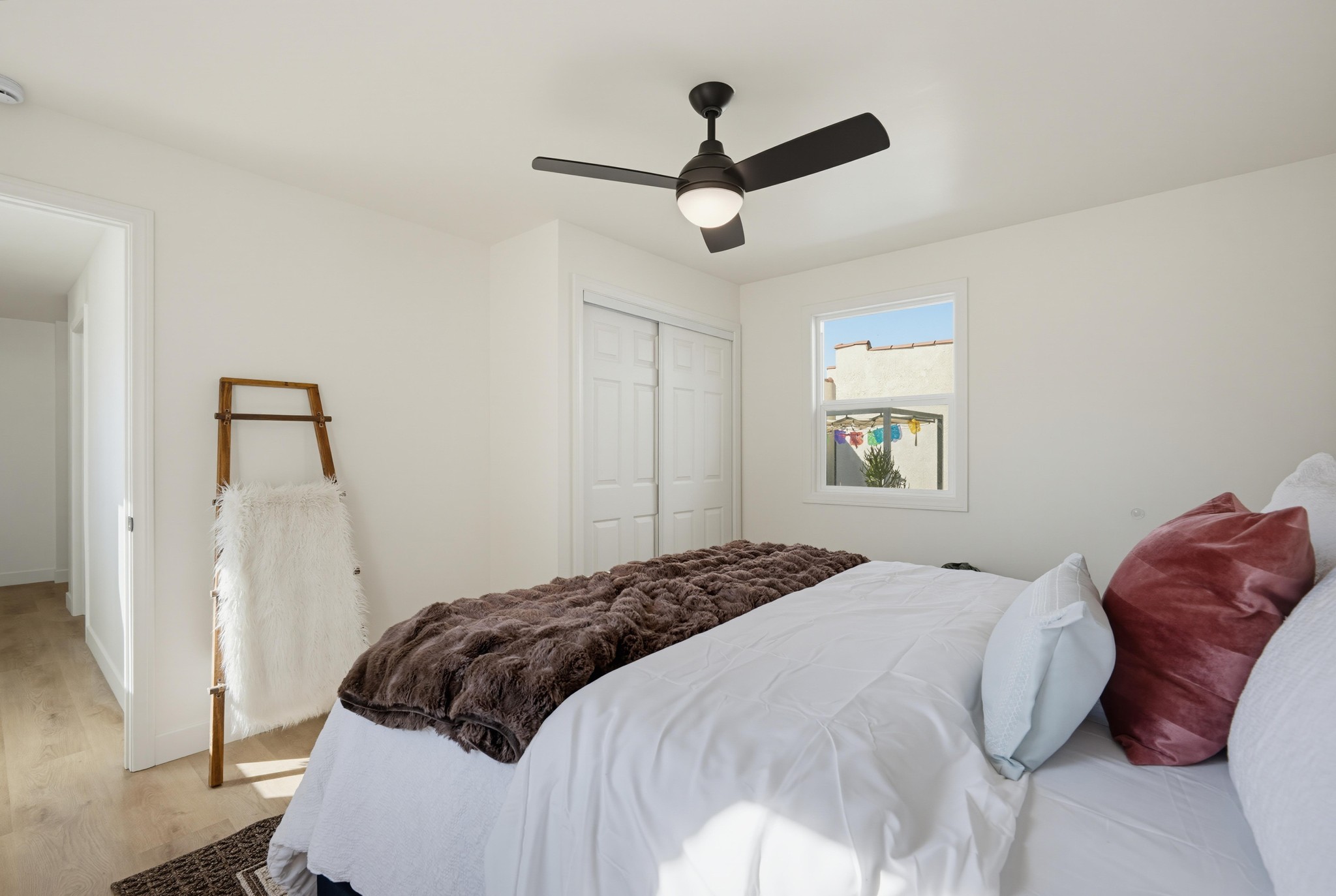 Virtual tour photo 32 of 44 for 641 Plaza Serena