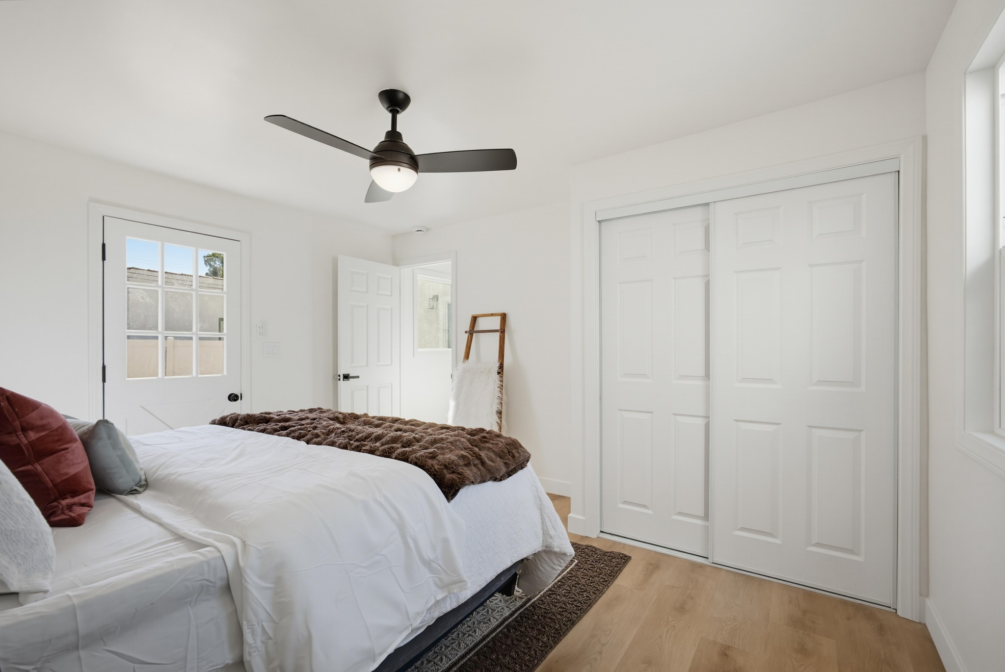 Virtual tour photo 33 of 44 for 641 Plaza Serena