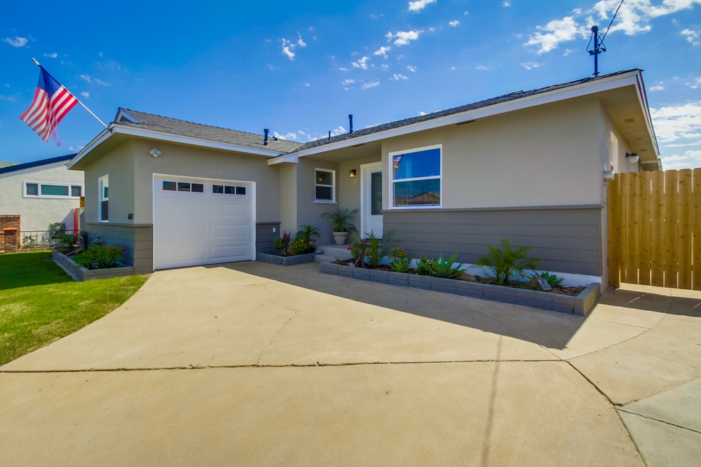 Virtual tour photo 4 of 44 for 6417 Winona Ave