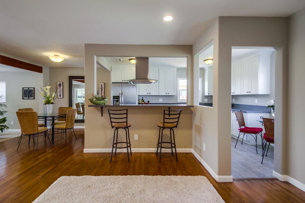 Virtual tour photo 14 of 44 for 6417 Winona Ave