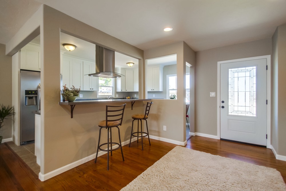 Virtual tour photo 15 of 44 for 6417 Winona Ave