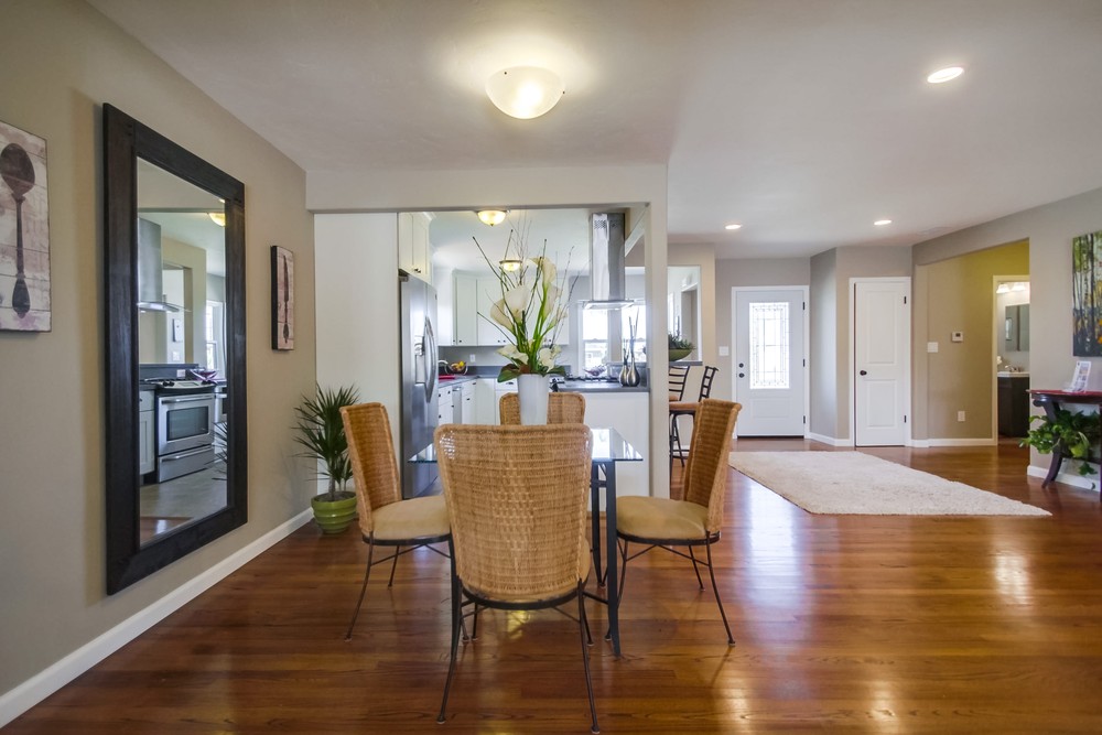 Virtual tour photo 17 of 44 for 6417 Winona Ave