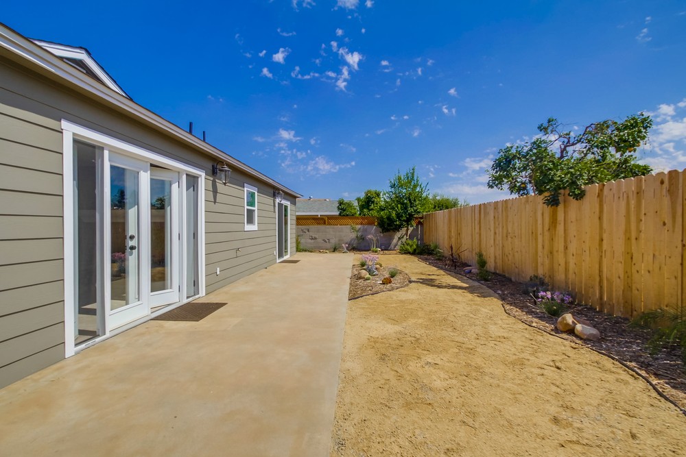 Virtual tour photo 41 of 44 for 6417 Winona Ave