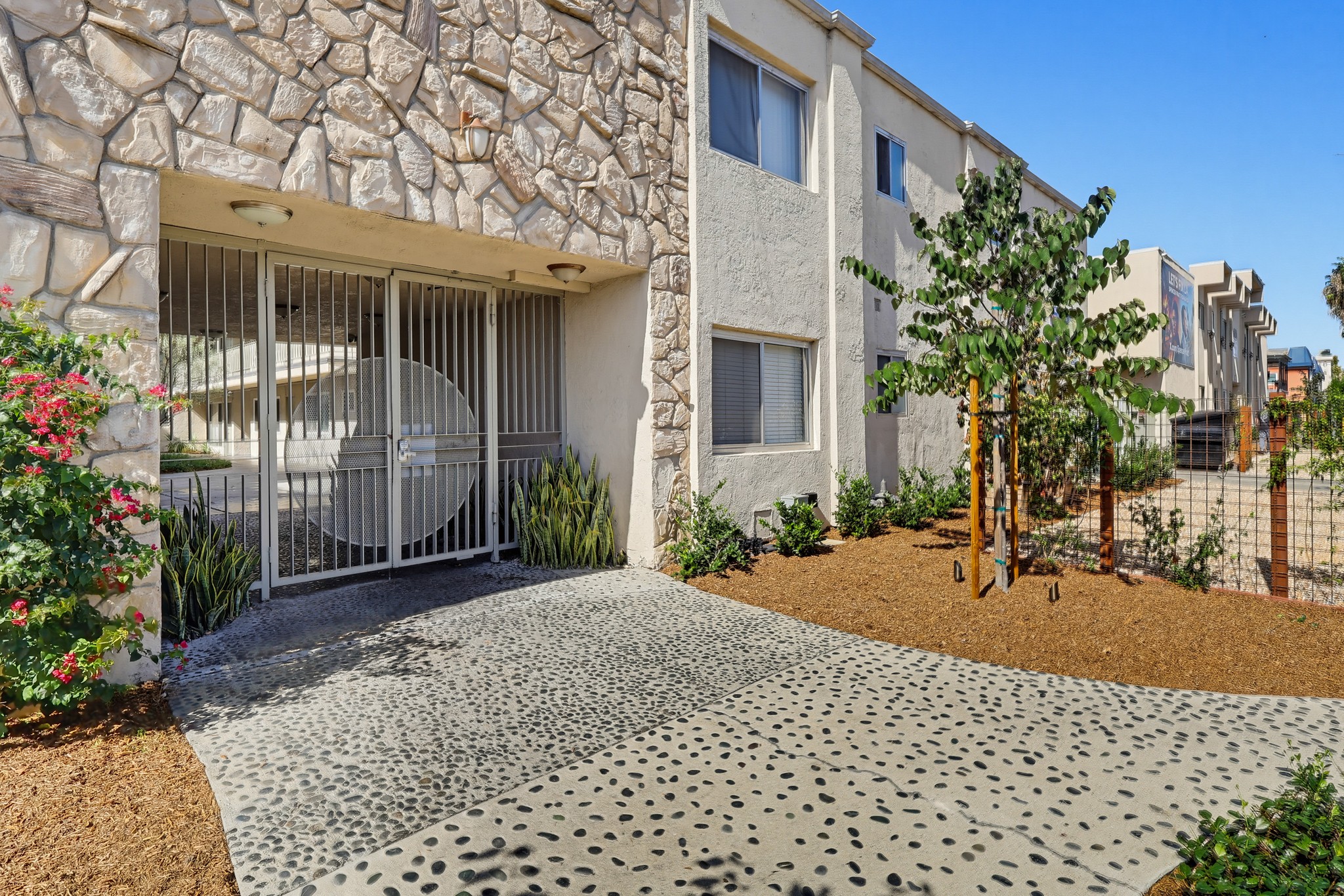 Virtual tour photo 7 of 37 for 6419 10th Ave
