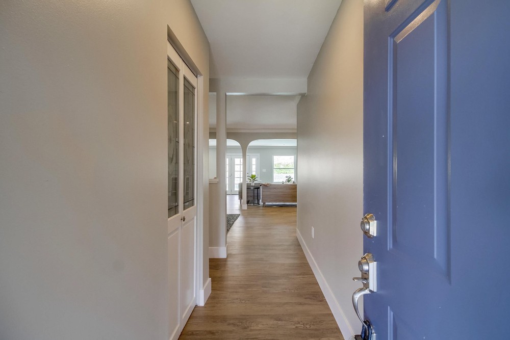 Virtual tour photo 9 of 59 for 6420 Hutton Ave