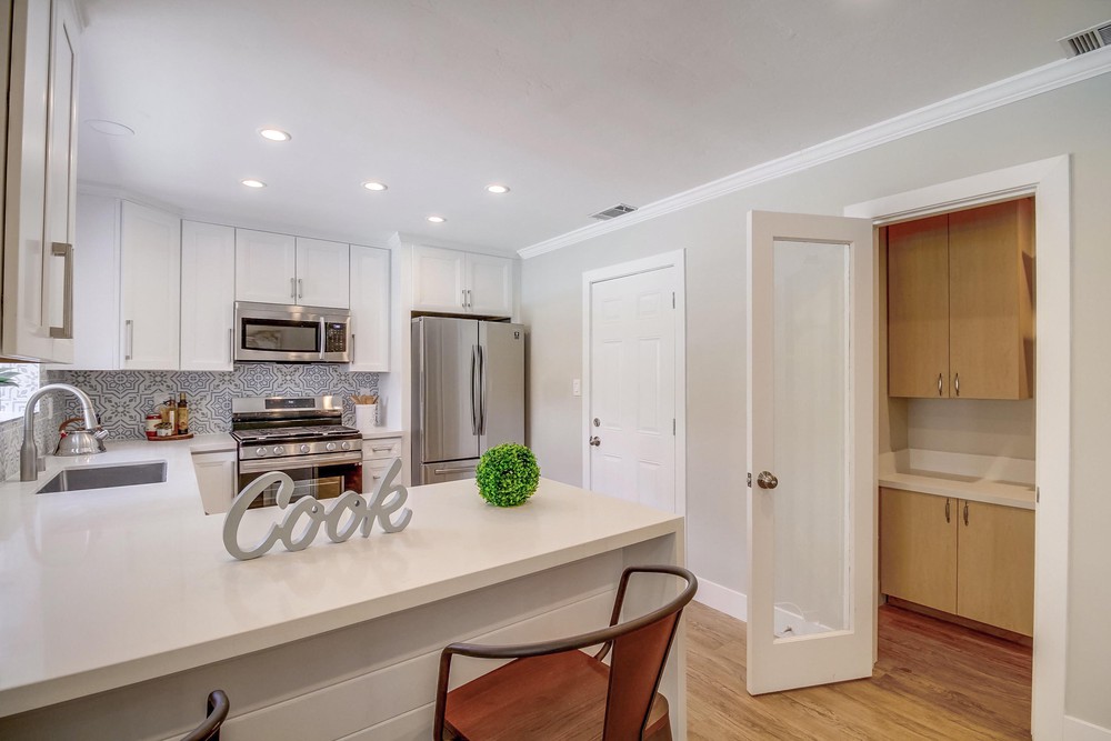 Virtual tour photo 22 of 59 for 6420 Hutton Ave