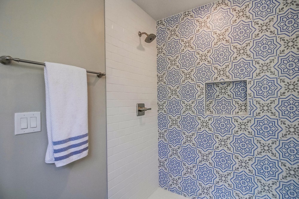 Virtual tour photo 37 of 59 for 6420 Hutton Ave