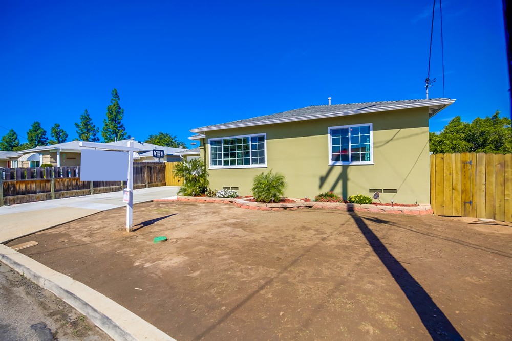 Virtual tour photo 4 of 53 for 6422 Stanley Ave