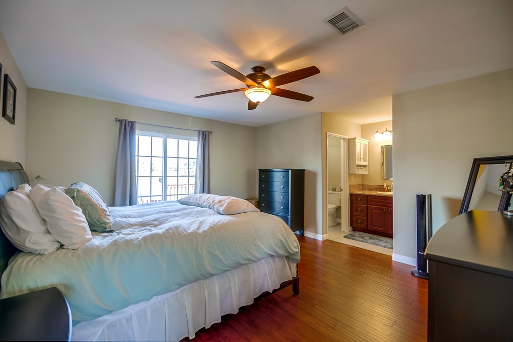 Virtual tour photo 22 of 53 for 6422 Stanley Ave